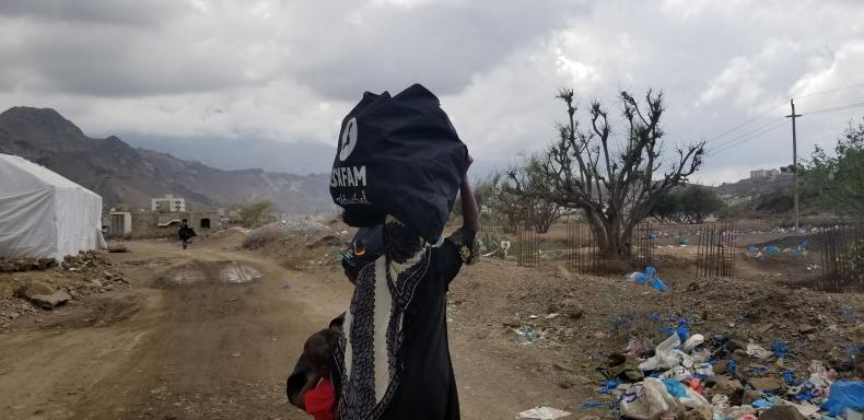 Hygiene kits distribution in Taiz, Yemen